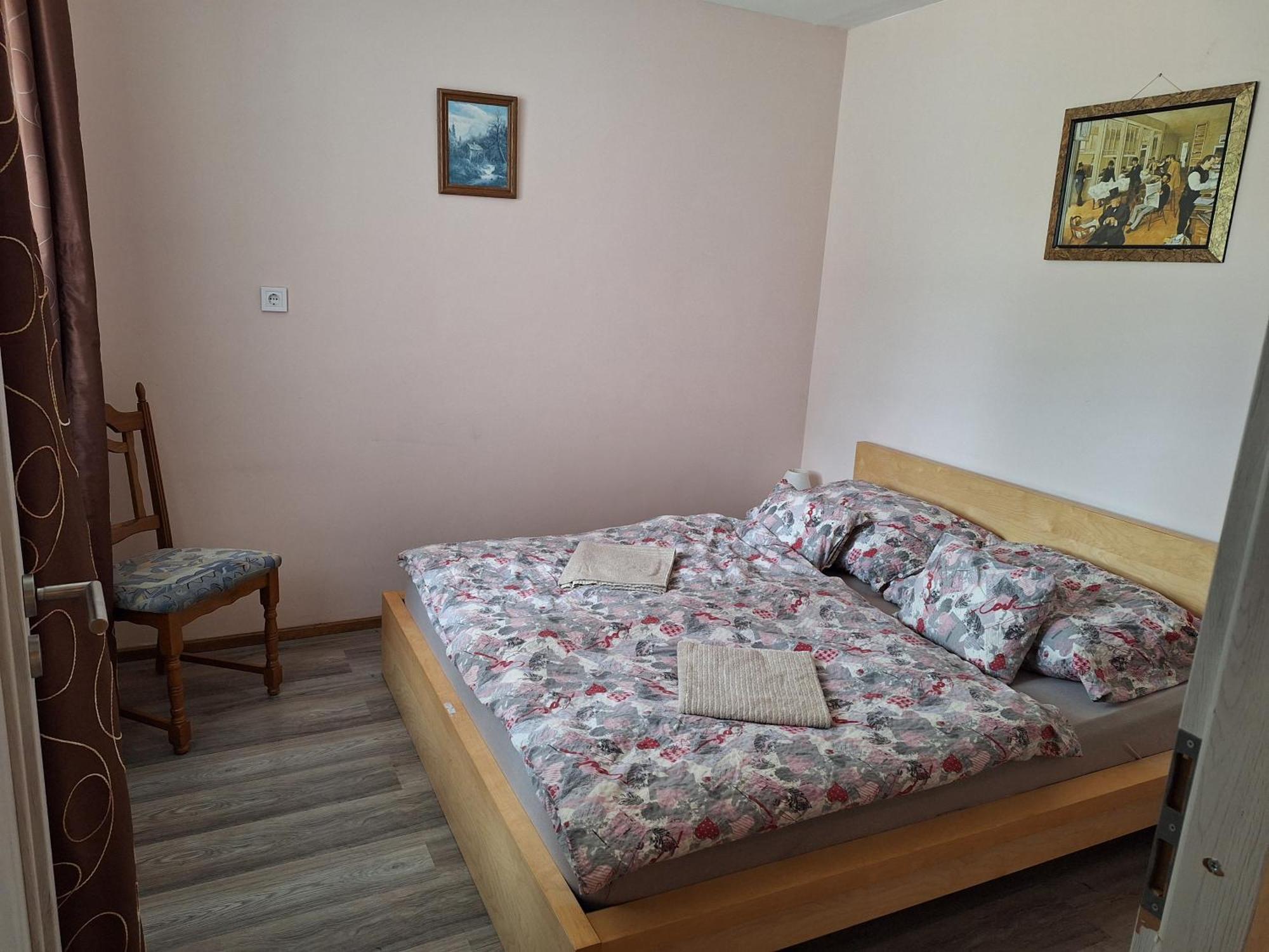 Cserke Holdfeny Apartman Черкеселе Екстер'єр фото